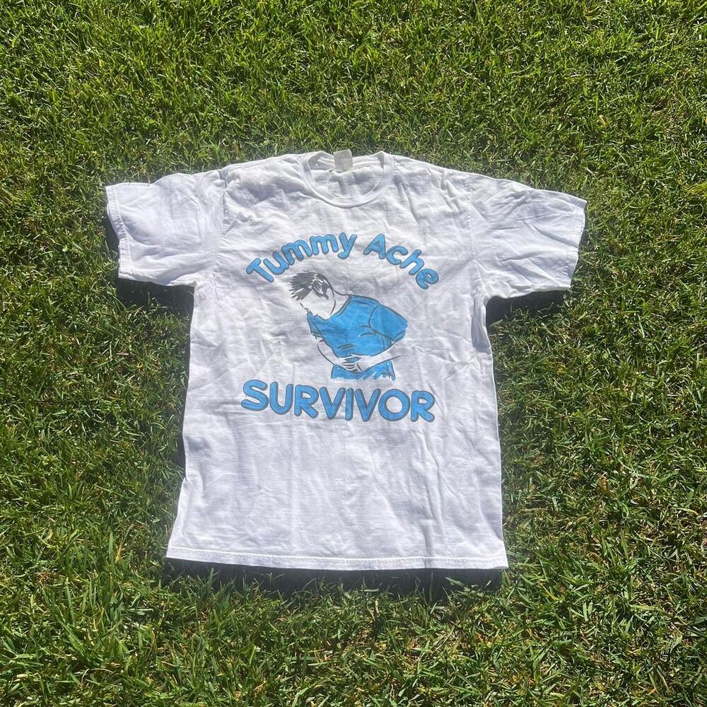 Tummy Ache Survivor y2k funny tee Men’s size M Medium